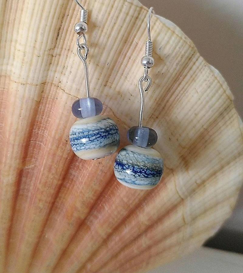 Glas Ohrringe Marmoriert, Strand, Meer, Handgefertigte Glasperlen Glas Ohrringe Marmoriert, Strand, Meer, Handgefertigte Glasperlen von Glasperlendreherei