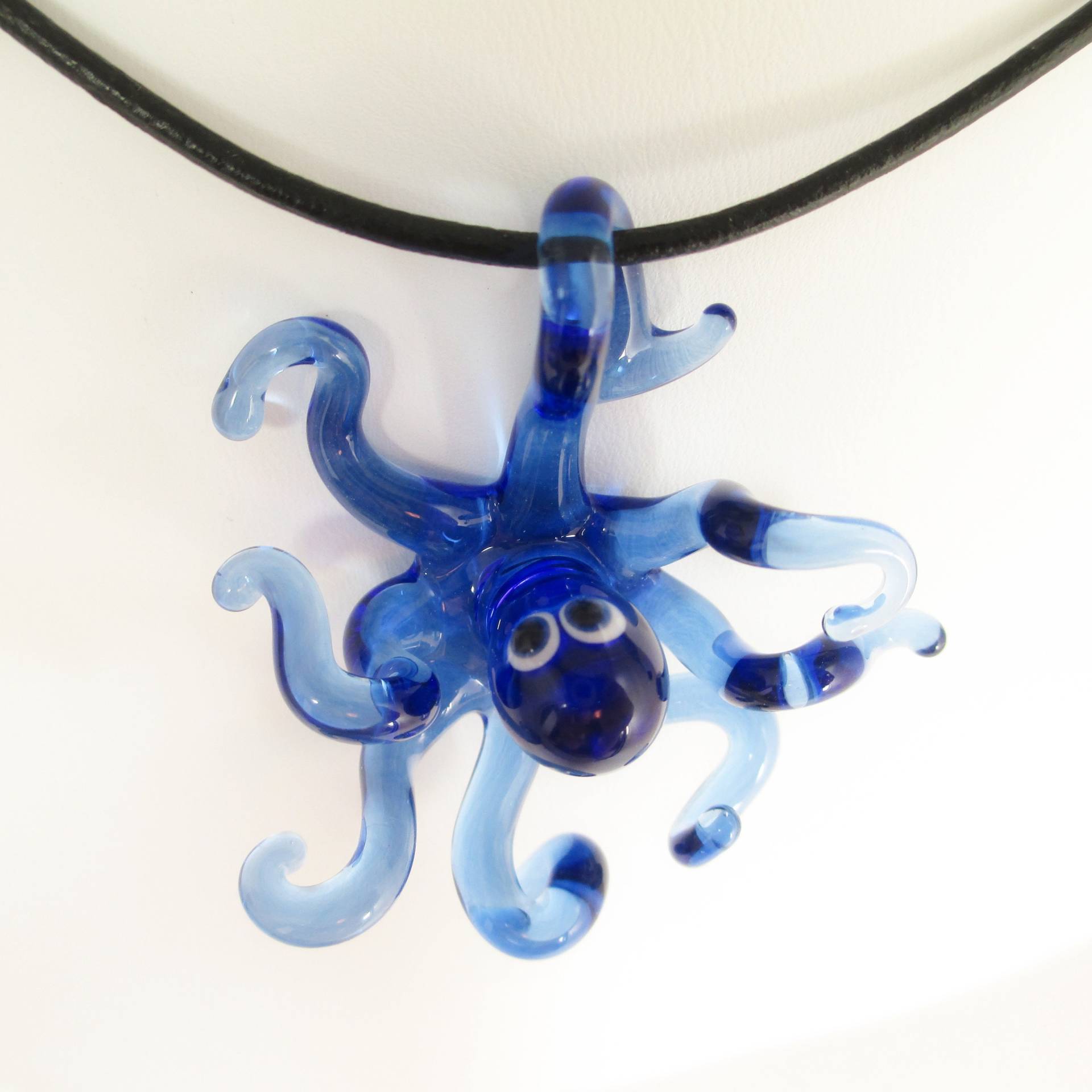 Kobaltblauer Glas Oktopus Anhänger - Von Patrice Kobaltblauer Glas Oktopus Anhänger - Von Patrice von GlassArtByPatrice