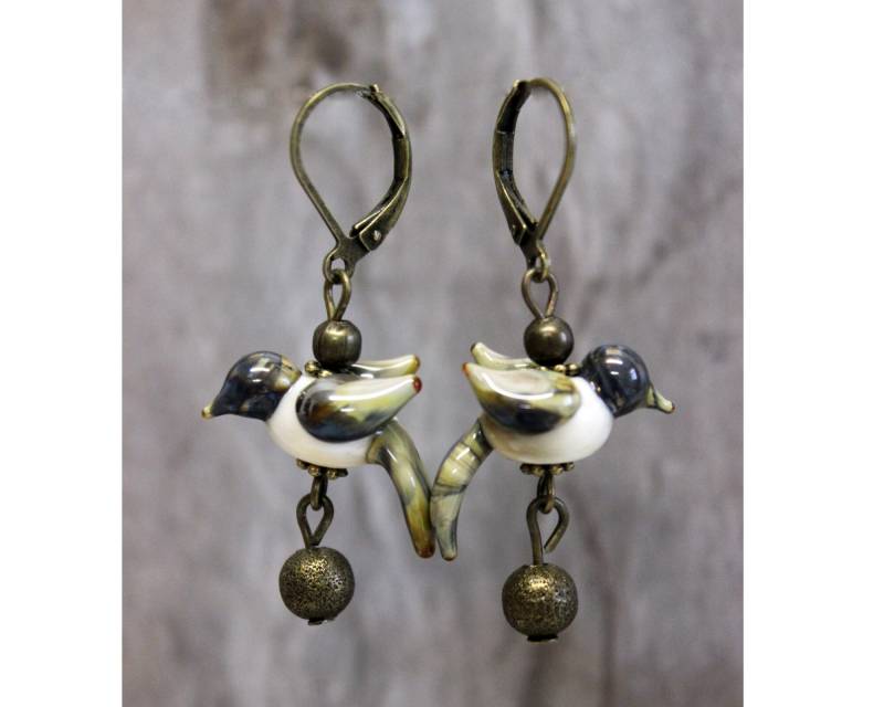 Vintage Bronzefarbene Ohrringe Ohrhänger Vögel Lampwork Perlen Boho Hippie #i036 von GlassJewelsDE