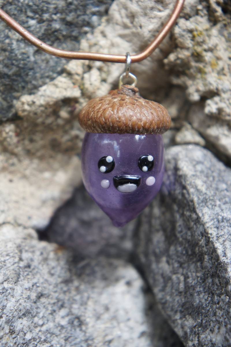Cfl Lila Blau Kawaii Eichel-Anhänger Cfl Lila Blau Kawaii Eichel-Anhänger von GlassManCometh