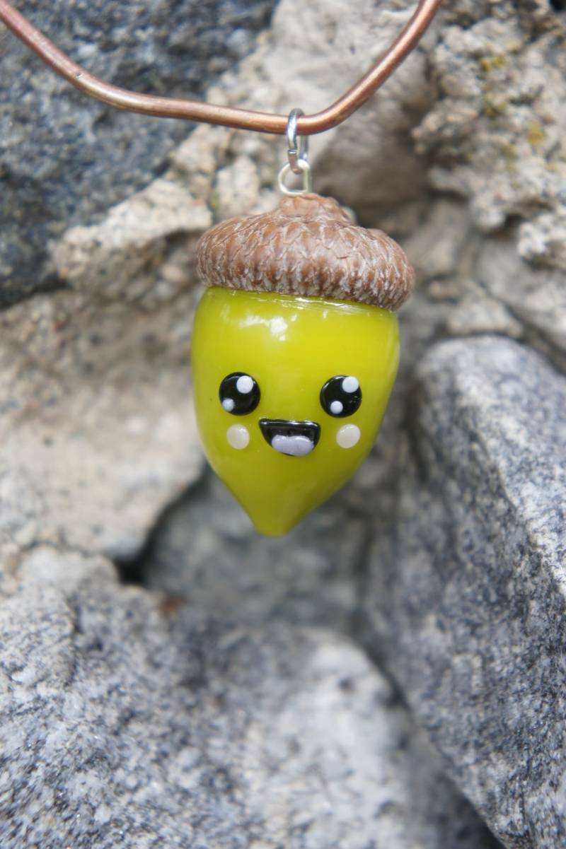 Guacamole Grün Kawaii Eichel-Anhänger Guacamole Grün Kawaii Eichel-Anhänger von GlassManCometh