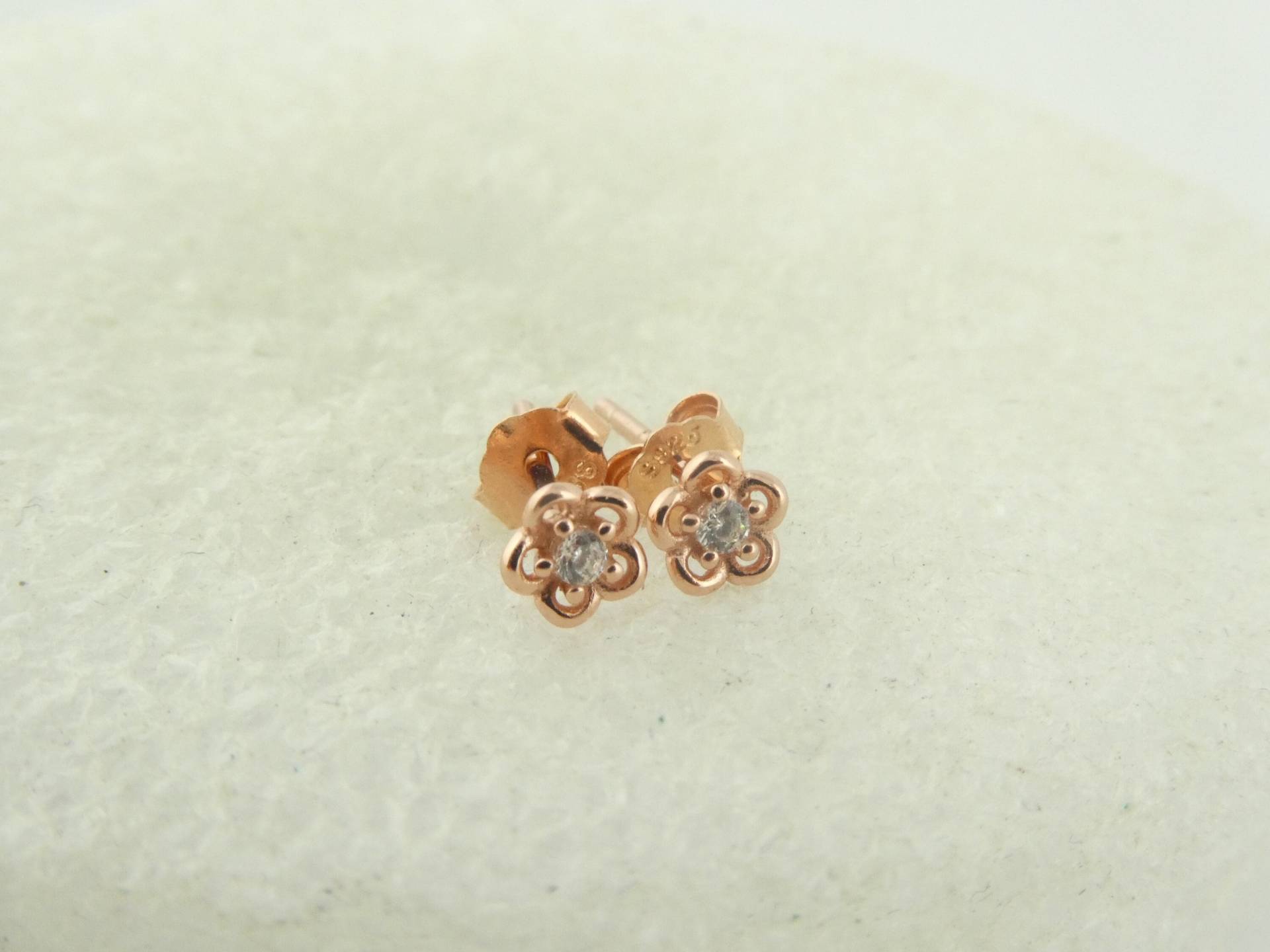 925 Ohrstecker Ohrringe Rosegold Blume Blumen Blüte Zirkon Minimalist 4mm, Kleine von GlasschmuckBirgitH