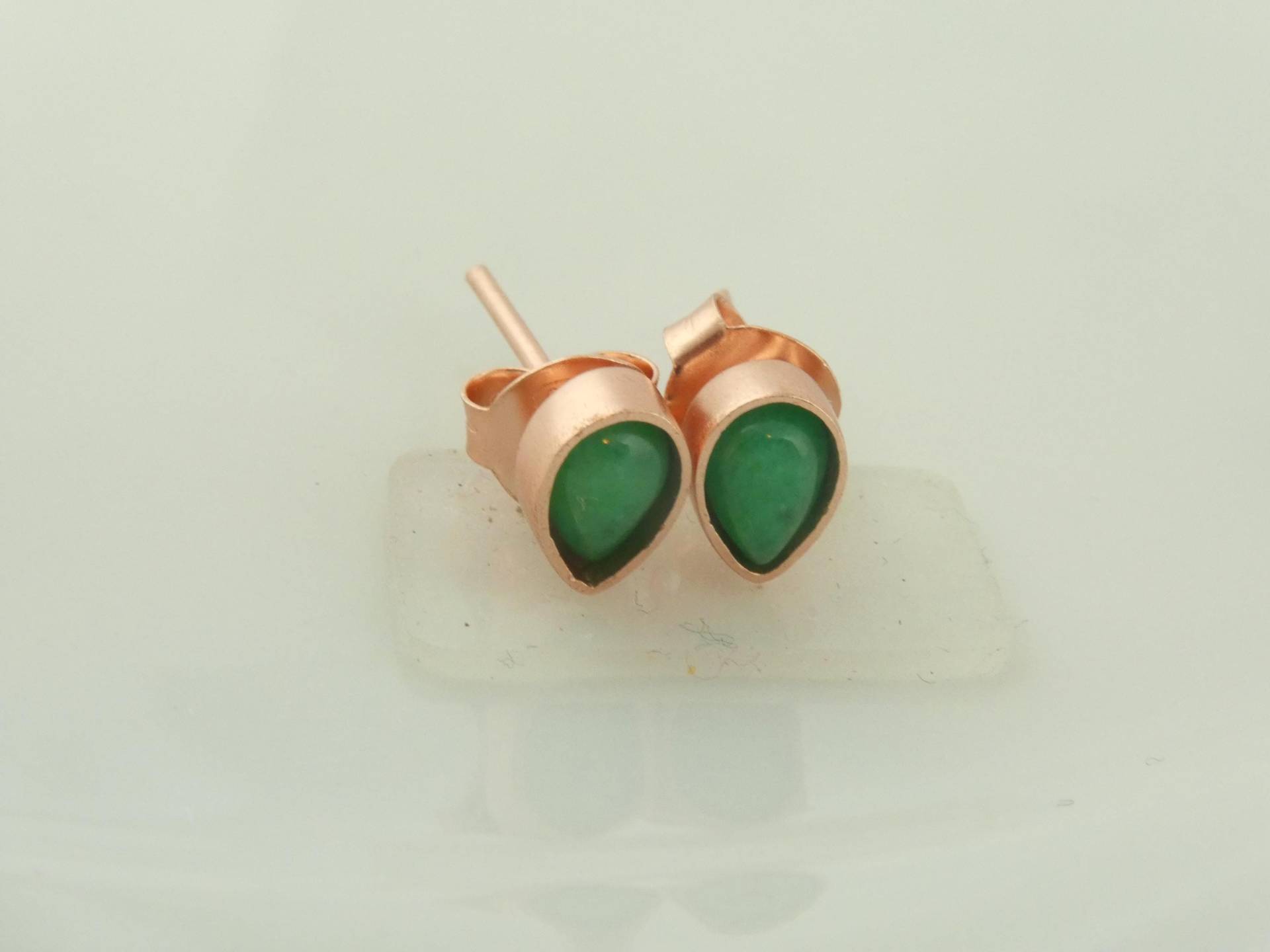 925 Ohrstecker Ohrringe Rosegold Grün Malaysia Jade Tropfen von GlasschmuckBirgitH
