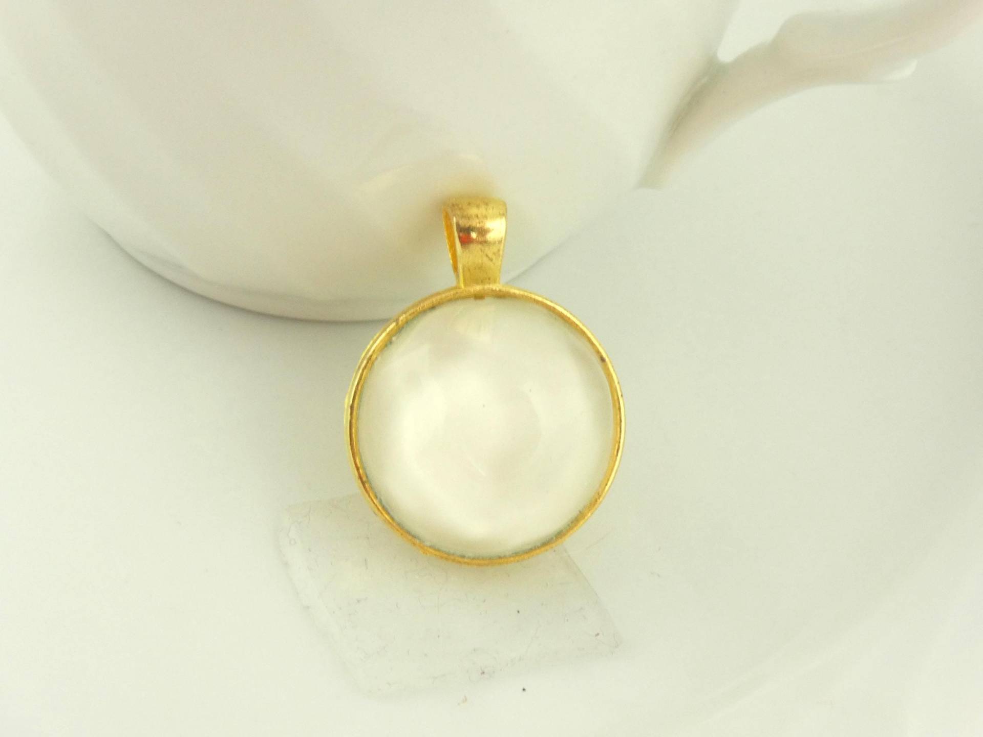 Anhänger Gold Weiß Opal 20mm von GlasschmuckBirgitH