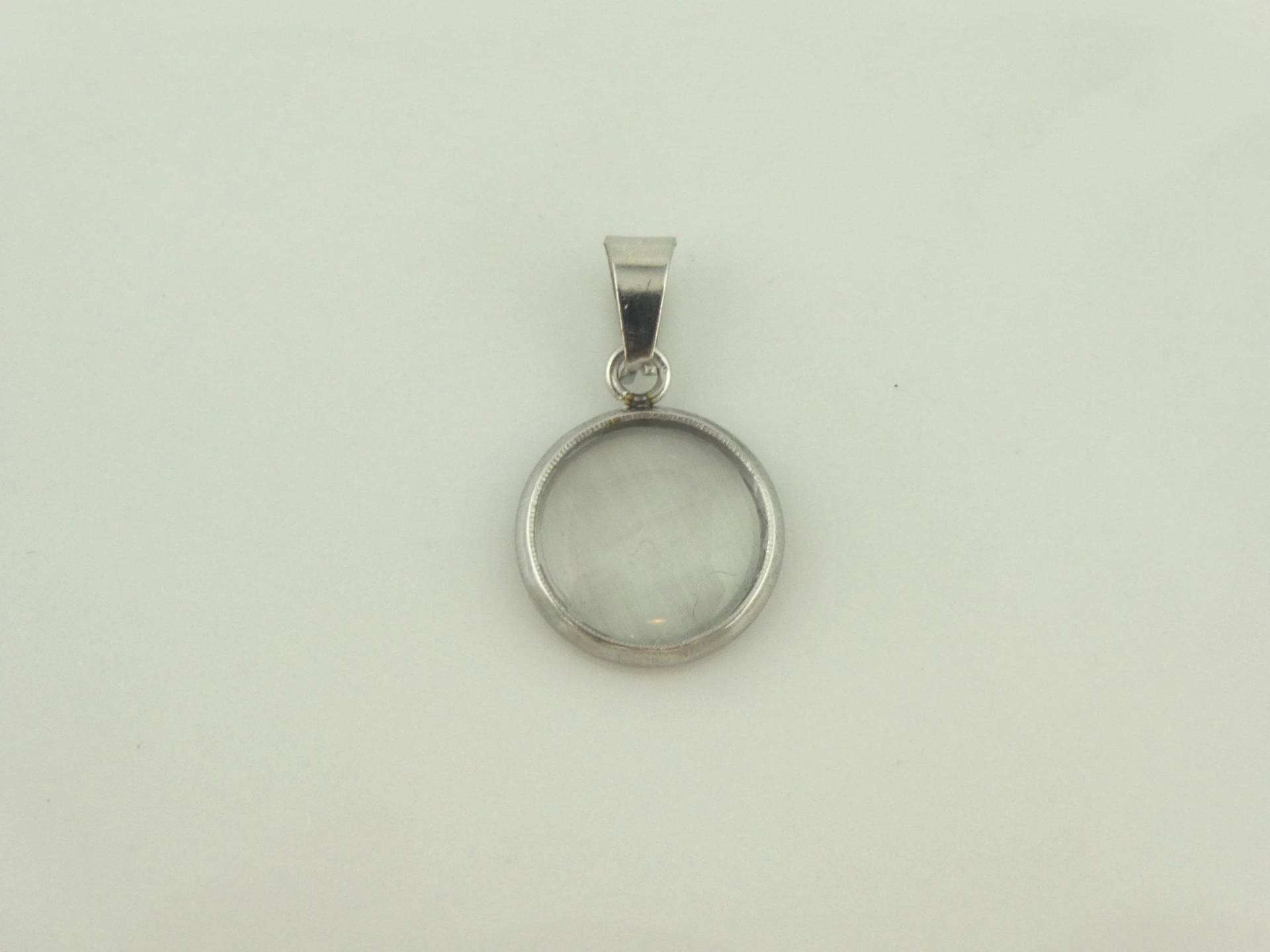 Anhänger Silber Grau Weiß Katzenaugen 10mm Edelstahl Anhänger Silber Grau Weiß Katzenaugen 10mm Edelstahl von GlasschmuckBirgitH