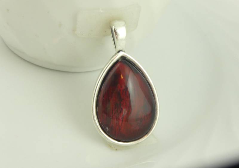 Anhänger Silber Rot Schwarz Tropfen 25x18mm von GlasschmuckBirgitH
