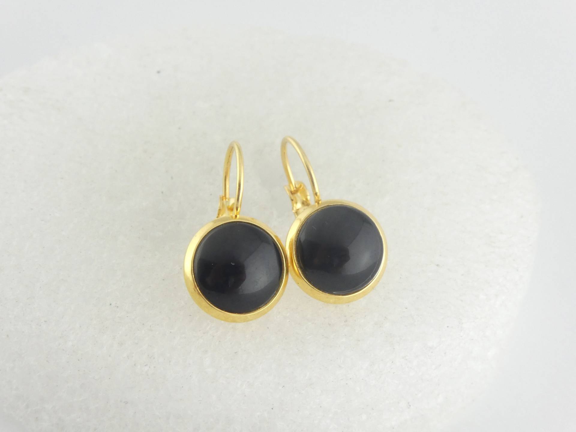 Ohrrringe Ohrhänger Gold Schwarz 10mm Edelstahl Ohrrringe Ohrhänger Gold Schwarz 10mm Edelstahl von GlasschmuckBirgitH