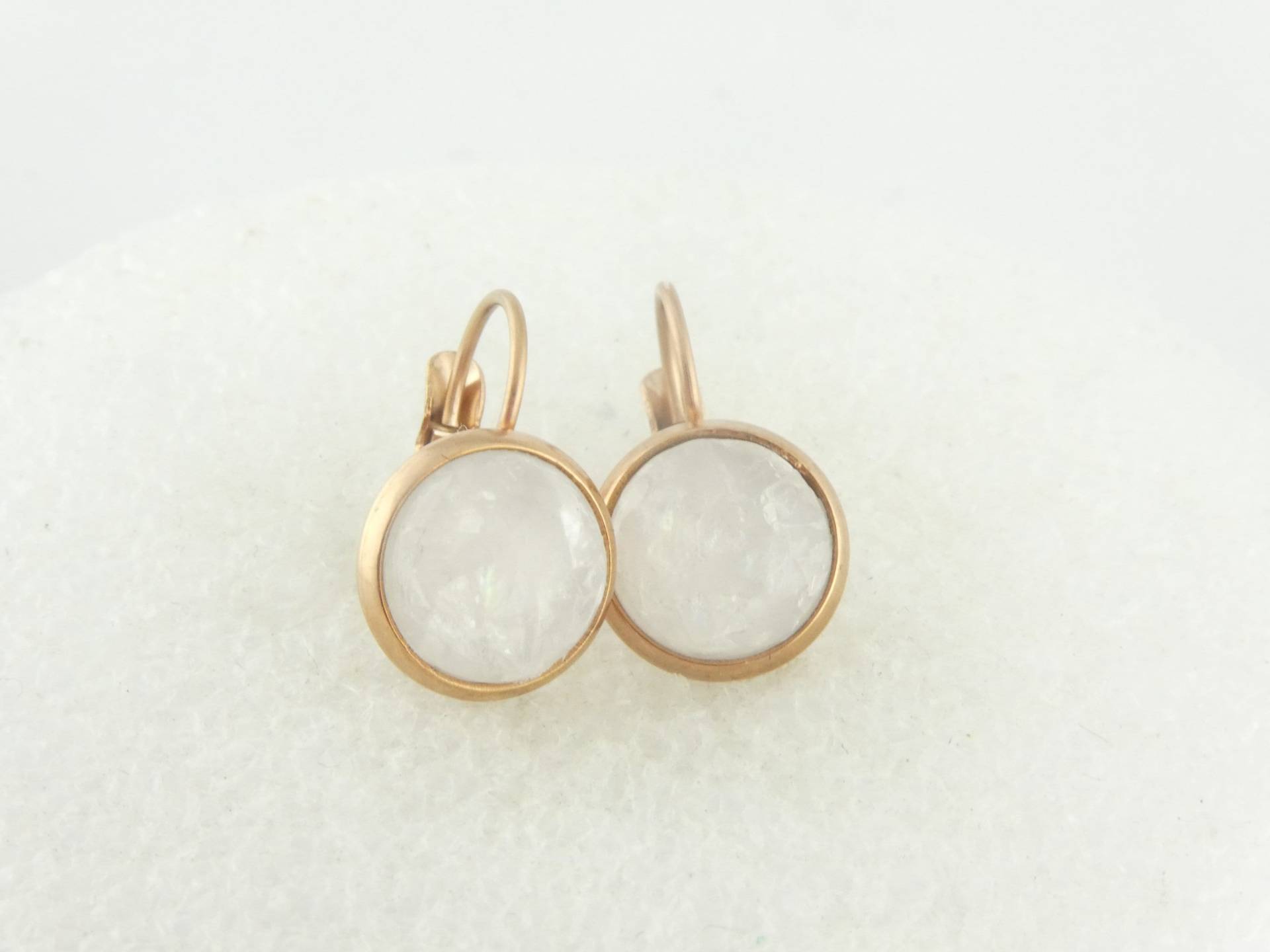 Cabochon Ohrrringe Ohrhänger Rosegold Weiß Opal Rund Minimalistisch 10mm Edelstahl von GlasschmuckBirgitH