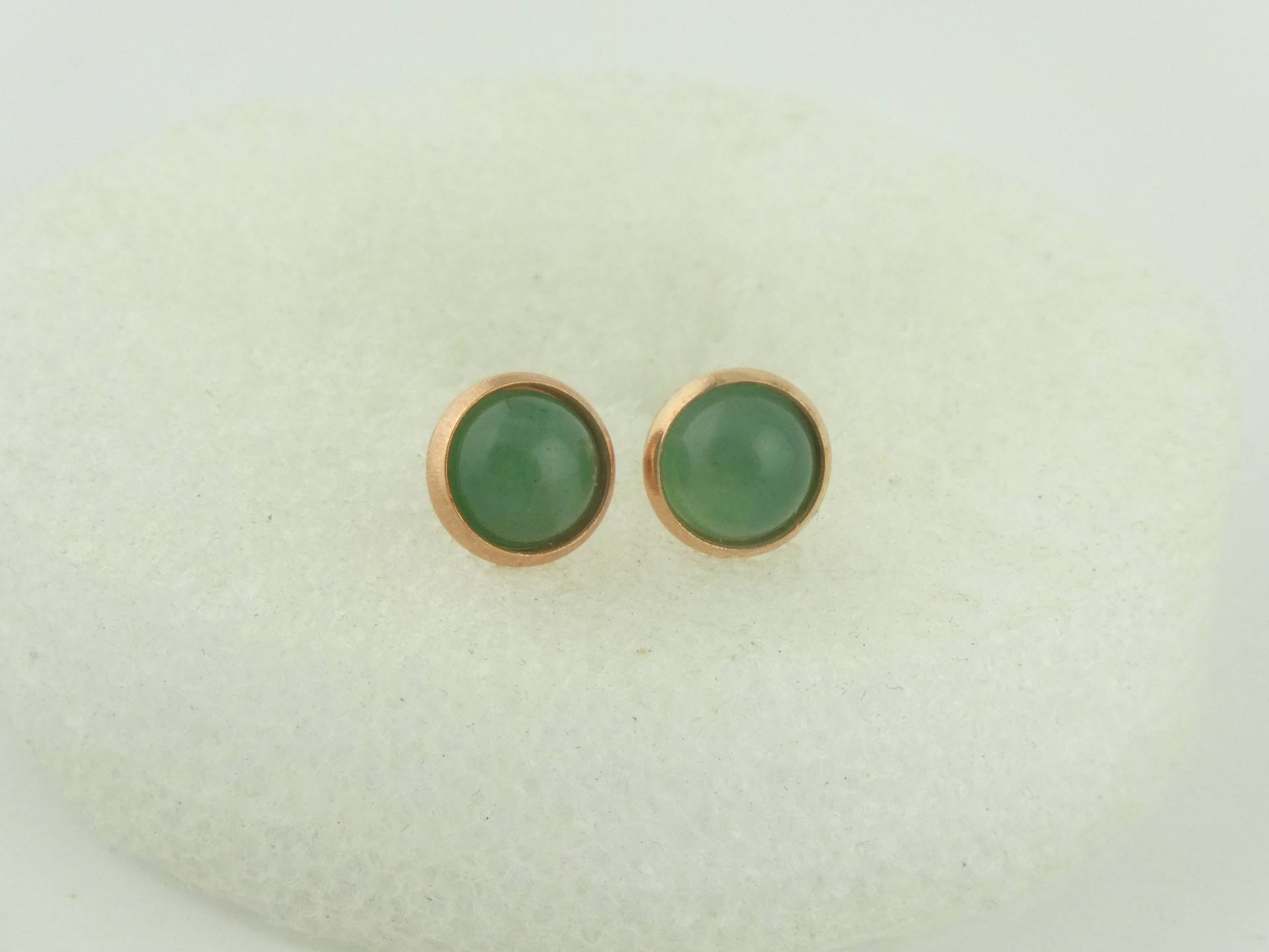 Cabochon Ohrstecker Ohrringe Rosegold-Jade Grün Aventurin Stein Rund Minimalistisch 8mm Edelstahl von GlasschmuckBirgitH