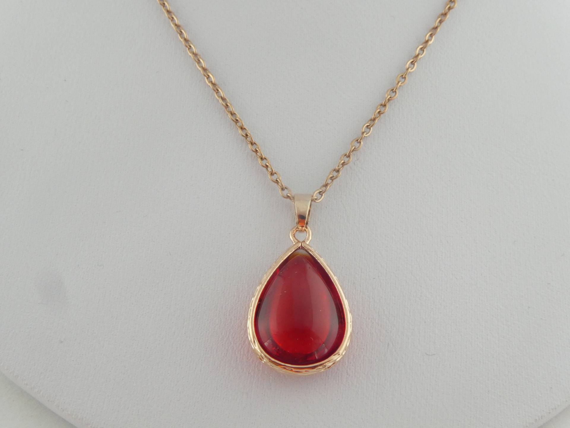 Kette Halskette Rosegold Rot Mit Anhänger Tropfen Kristall Edelstahl, Hochzeitsschmuck von GlasschmuckBirgitH