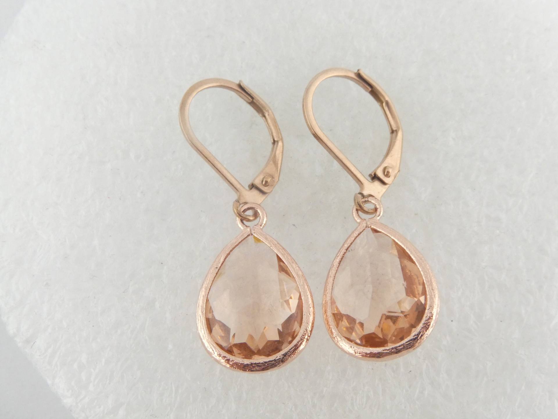 Ohrringe Ohrhänger Rosegold Pfirsich Kristall Tropfen Edelstahl Brisur, Geschenk von GlasschmuckBirgitH