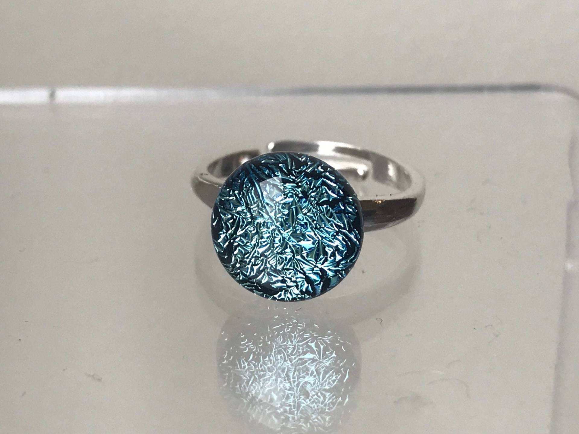 Ice Aqua Blau Ring Mit Sterling Silber 925 Einstellbar Erweiterbar Ringschiene Ice Aqua Blau Ring Mit Sterling Silber 925 Einstellbar Erweiterbar Ringschiene von GlassybitsDesign