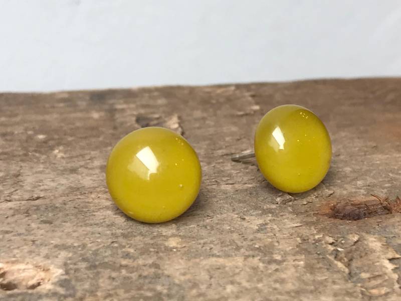 Ocker Gelb Fusing Glas Ohrstecker Mit Sterling Silber 925 Und Box Ocker Gelb Fusing Glas Ohrstecker Mit Sterling Silber 925 Und Box von GlassybitsDesign