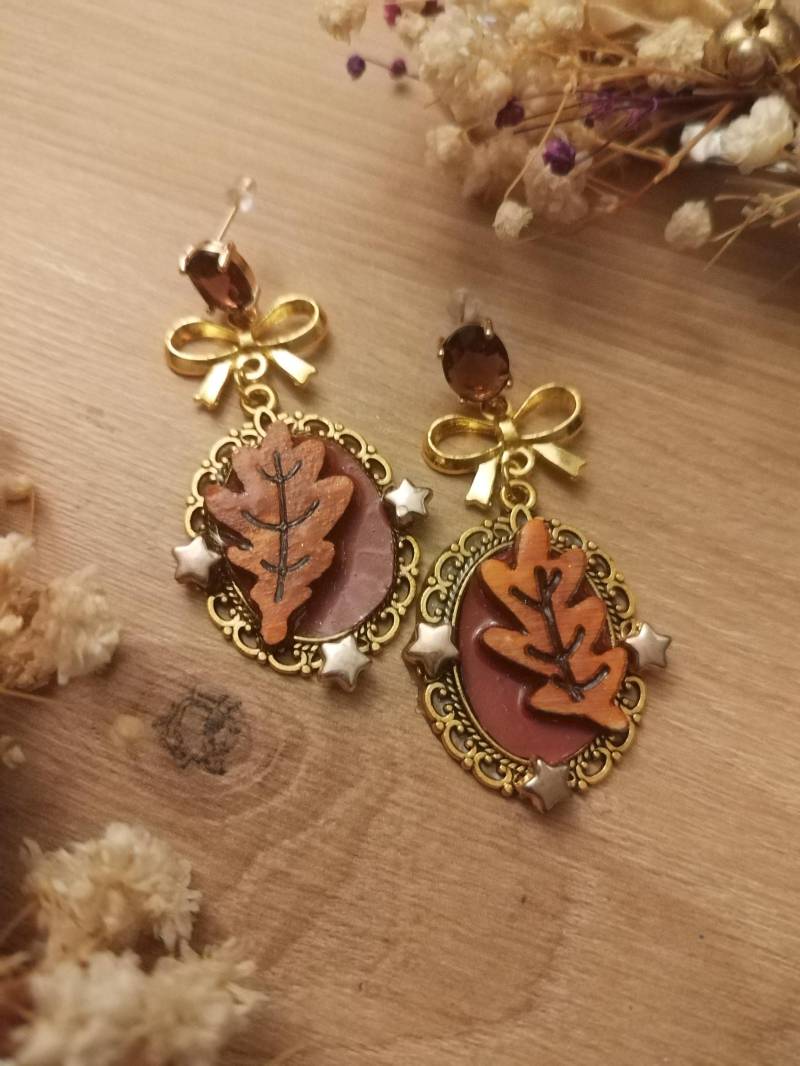 Cottagecore Autumn Earrings von GleamTopiaTreasures