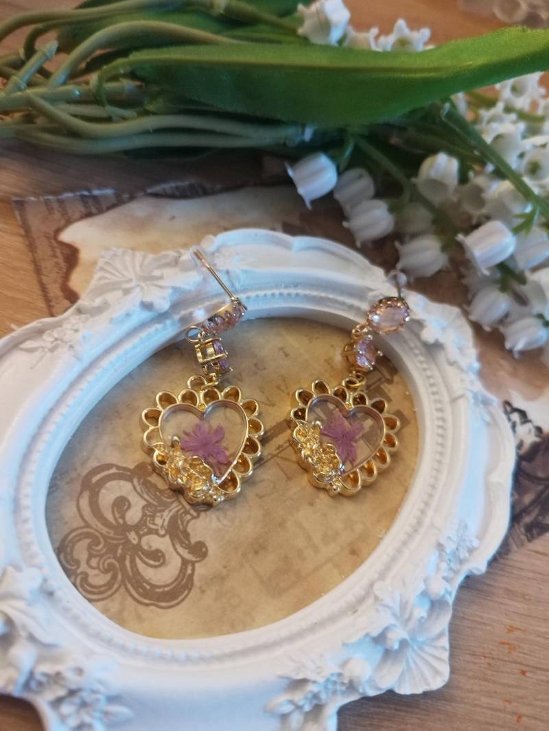 Floral Fairy Ohrringe Handmade Medieval Fantasy Earrings von GleamTopiaTreasures