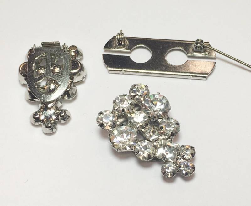 1950Er Jahre Strass Duette Brosche | 50Er Pin Kleid Clips von GlennasJewels