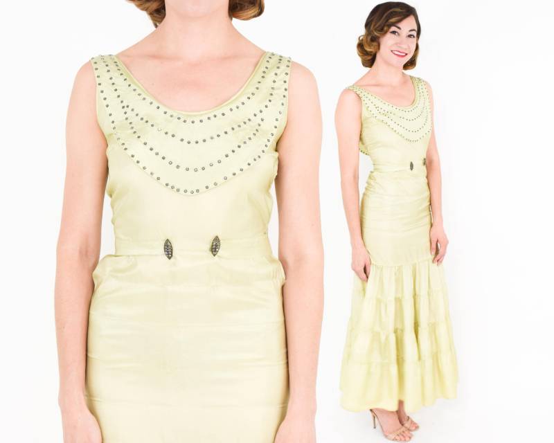 1930S Chartreuse Gelbes Taft Abendkleid Mit Strasskragen Und Stufenrock, Extra Small von GlennasVintageShop
