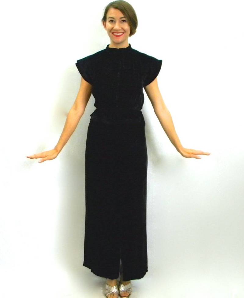 1930Er Jahre Seidensamtkleid | 30Er Schwarzes Abendkleid Klein von GlennasVintageShop