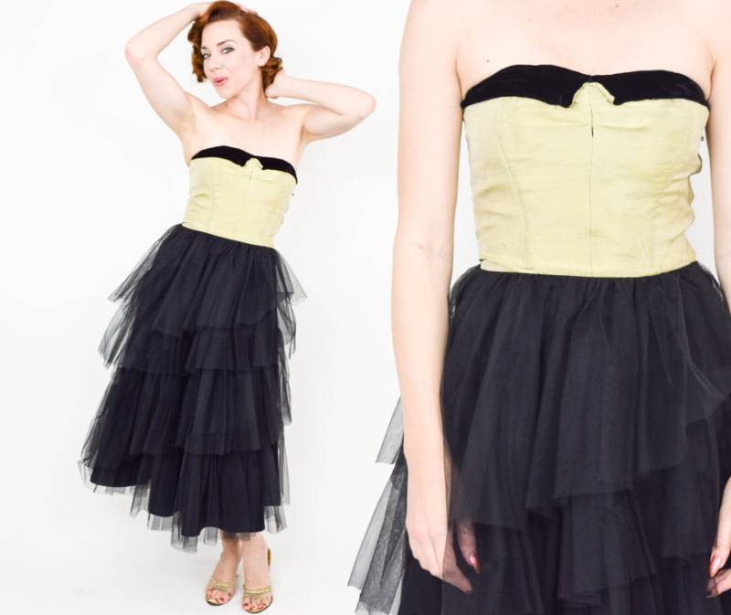 1940Er Jahre Schwarzes Trägerloses Abendkleid | 40Er Schwarzes Tüll & Gold Seide Party Kleid Alten Hollywood Extraklein von GlennasVintageShop