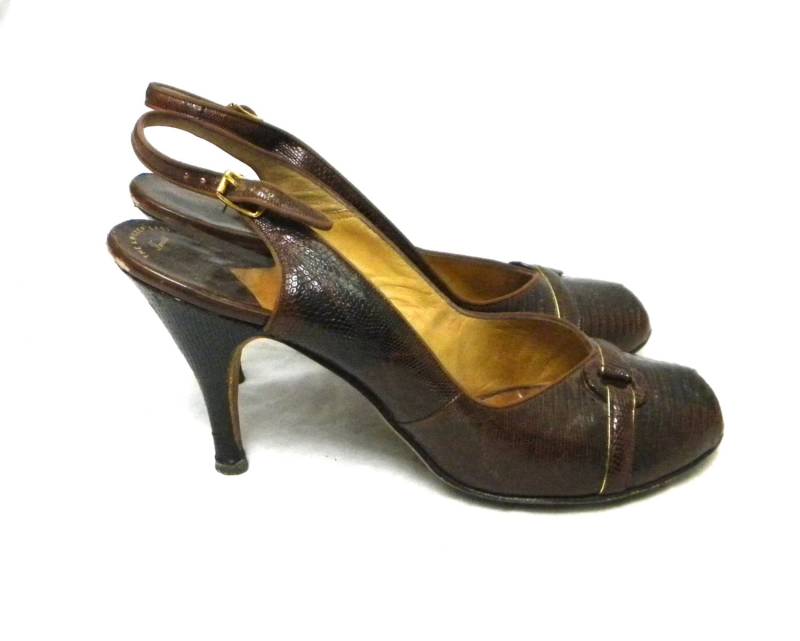 1950Er Jahre Braune Pumps Eidechsenleder | 50Er Braune Sling Back Schuhe Ich Miller Größe 8, 5 Eu 39 Uk 6.5 von GlennasVintageShop