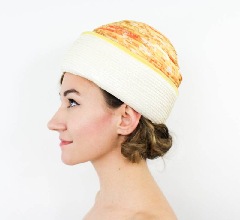 1960Er Jahre Gelb & Orange Turban-Hut | 60Er Weiß Gelber Seidenhut Noreen Mode von GlennasVintageShop