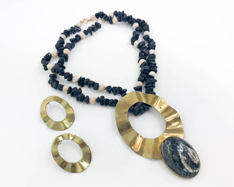 1980Er Jahre Schwarzes Achat Schmuckset | 80Er Schwarz Perlen Kette & Ohrring Set Demi Parure Schmuck-Set Marci Edelman von GlennasVintageShop