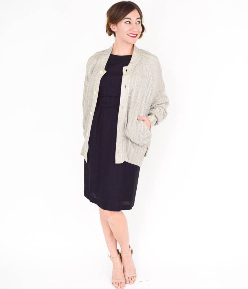 1980Er Silber Lamé Strickjacke | 80Er Jahre Silberne Abendstrick Jacke Bomberjacke Bobbie Too Groß von GlennasVintageShop