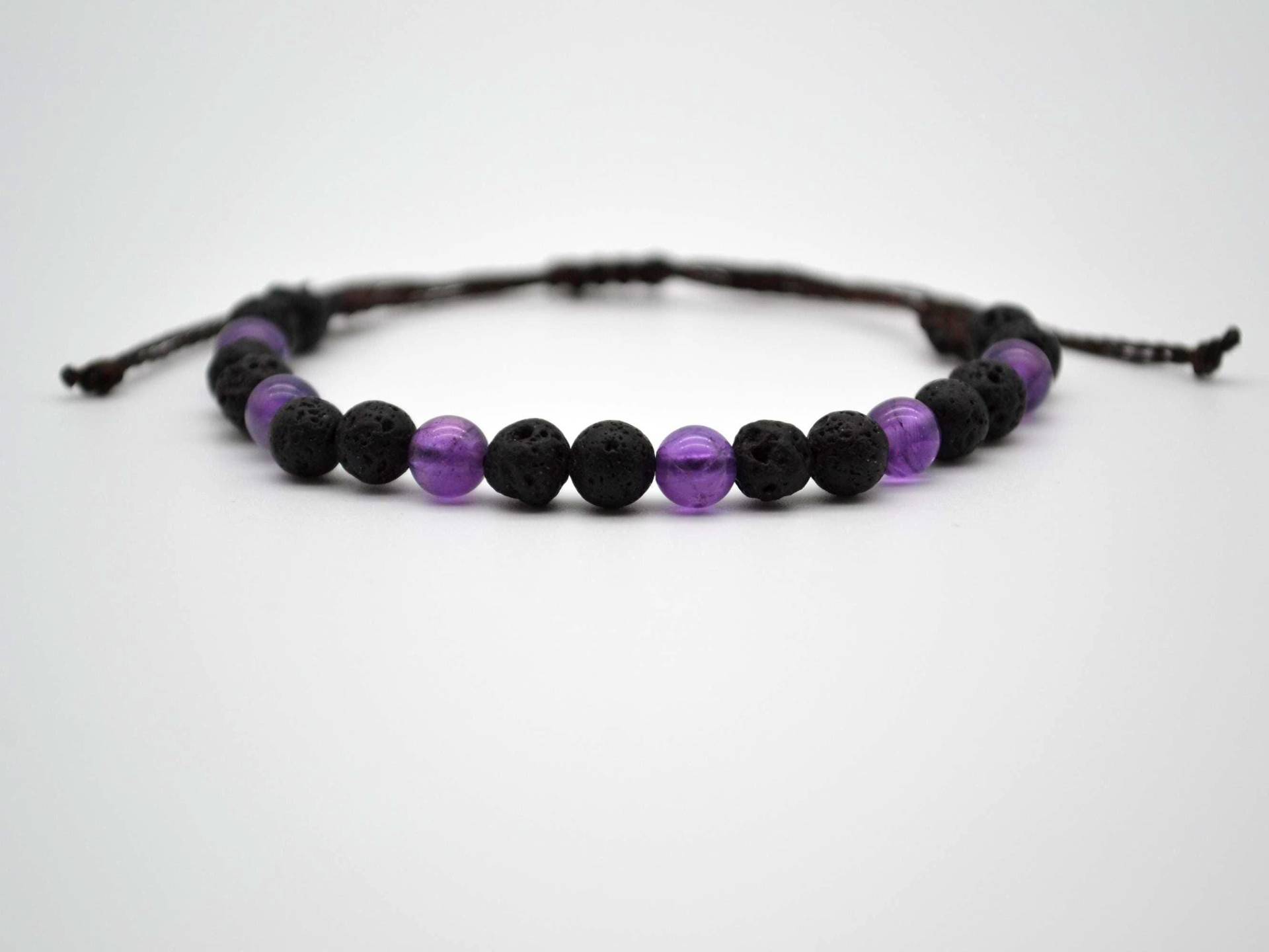 Amethyst Lava Serenity, Stein Armband, Edelstein, Schmuck, Handgefertigtes Unisex Armband von GlimmerGarde