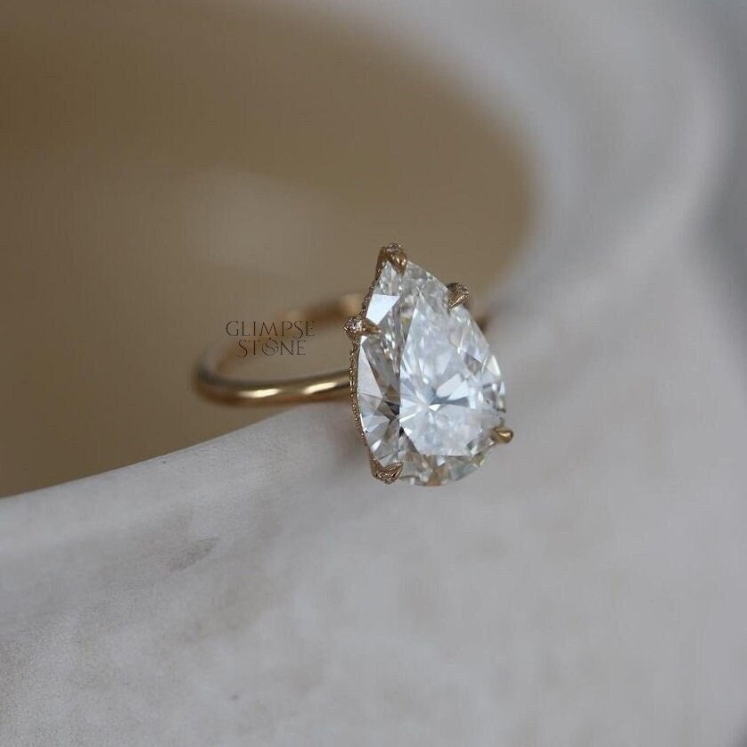 3, 00 Ct Pear Cut Moissanite Verlobungsring, Hidden Halo Ring, Solitär Diamant Ehering, Versprechen Ring von GlimpseStone