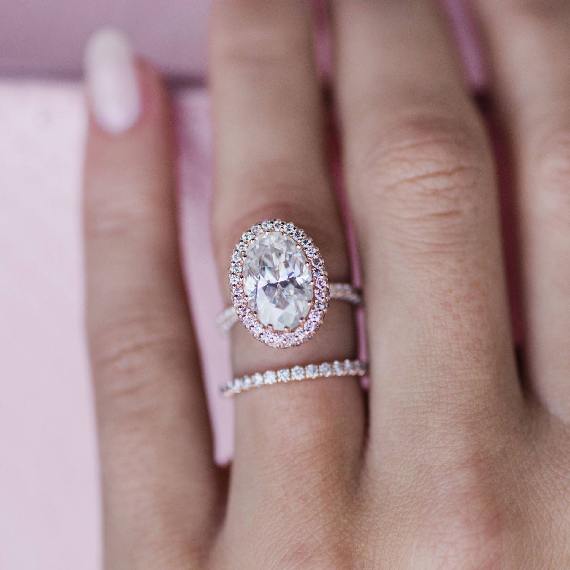 4.85Ct Oval Moissanite Verlobungsring, Ovaler Diamantring, 18K Rose Gold Halo Ring, Einzigartiger Pave Jubiläumsring, Vorschlag Ring von GlimpseStone