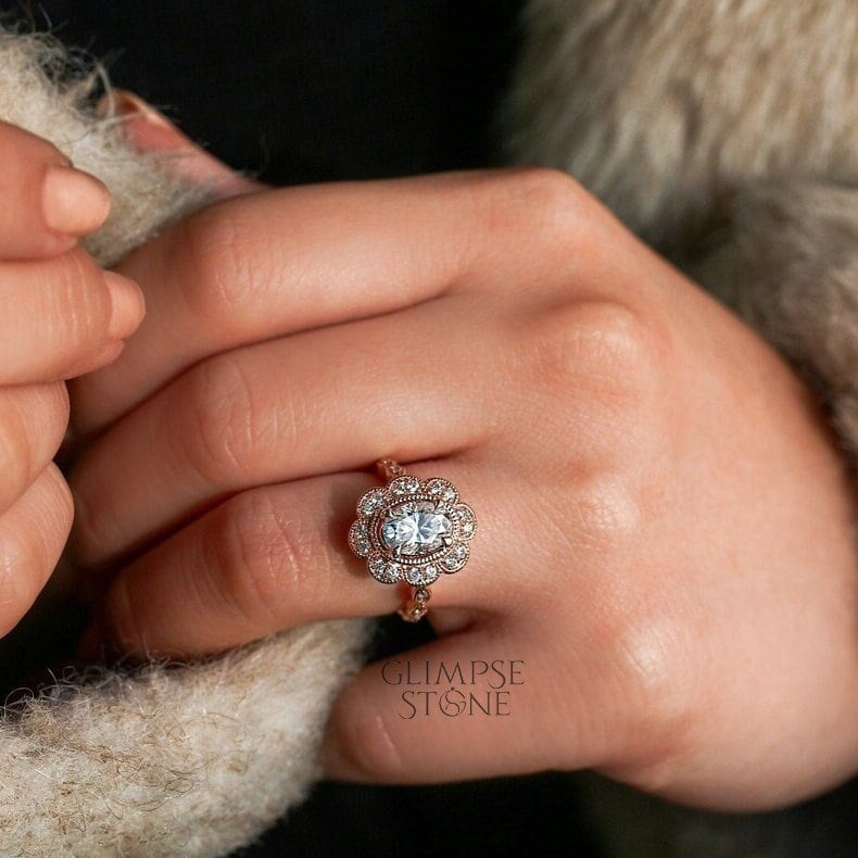 Vintage Verlobungsring, 1.21Ct Ovaler Moissanit Diamant Ring, 14K Roségold Halo Jubiläumsring, Verlobungsring von GlimpseStone
