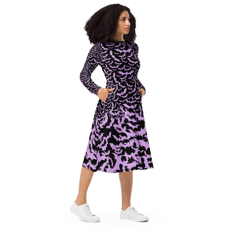 Fledermaus-Kleid. Langarm Midi Länge Fledermaus-Kleid. Langarm Midi Länge von GlitchAndSon
