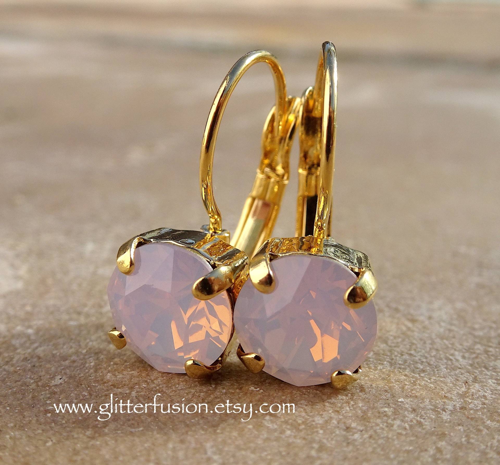 Rose Wasseropal Swarovski Kristall Statement Ohrringe, Pastell Rosa Brautjungfer Abiball Glitzer Fusion Rose Wasseropal Swarovski Kristall Statement Ohrringe, Pastell Rosa Brautjungfer Abiball Glitzer Fusion von GlitterFusion