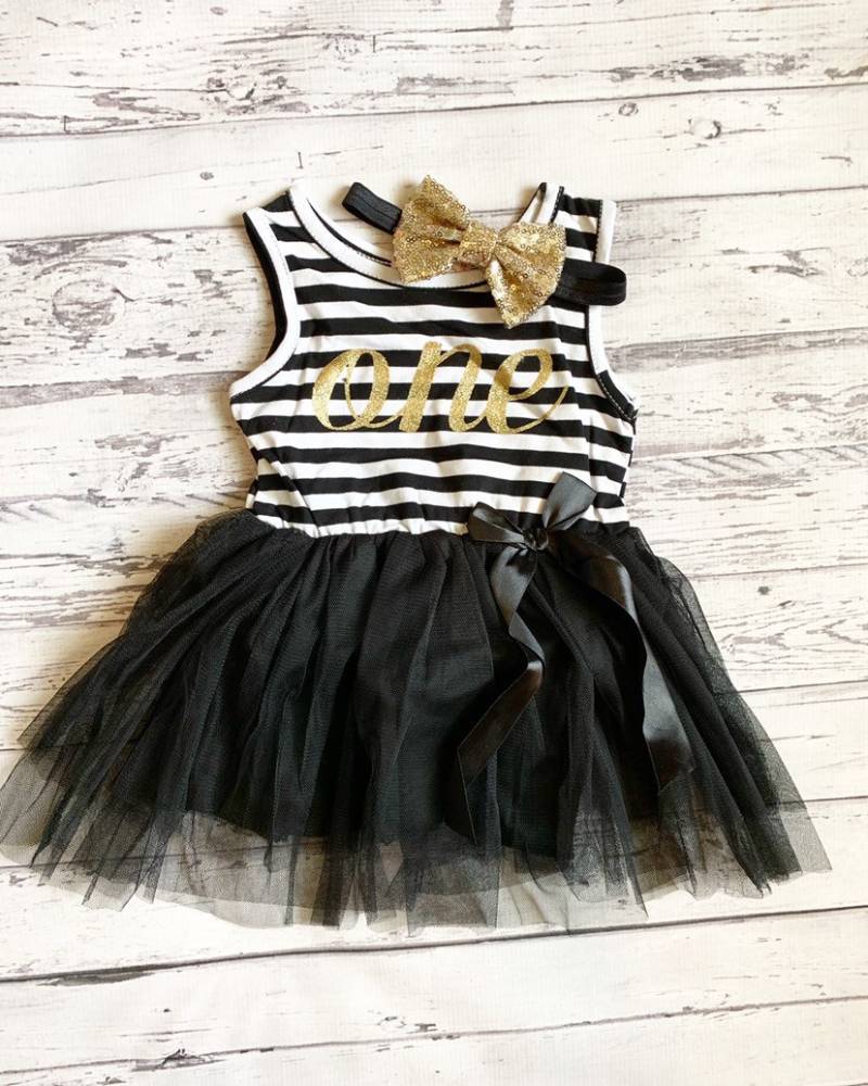 1. Geburtstag Kleid Ersten Mädchen Outfit Schwarz Und Gold Ein Tank Top Baby Girl von GlitterMeCute