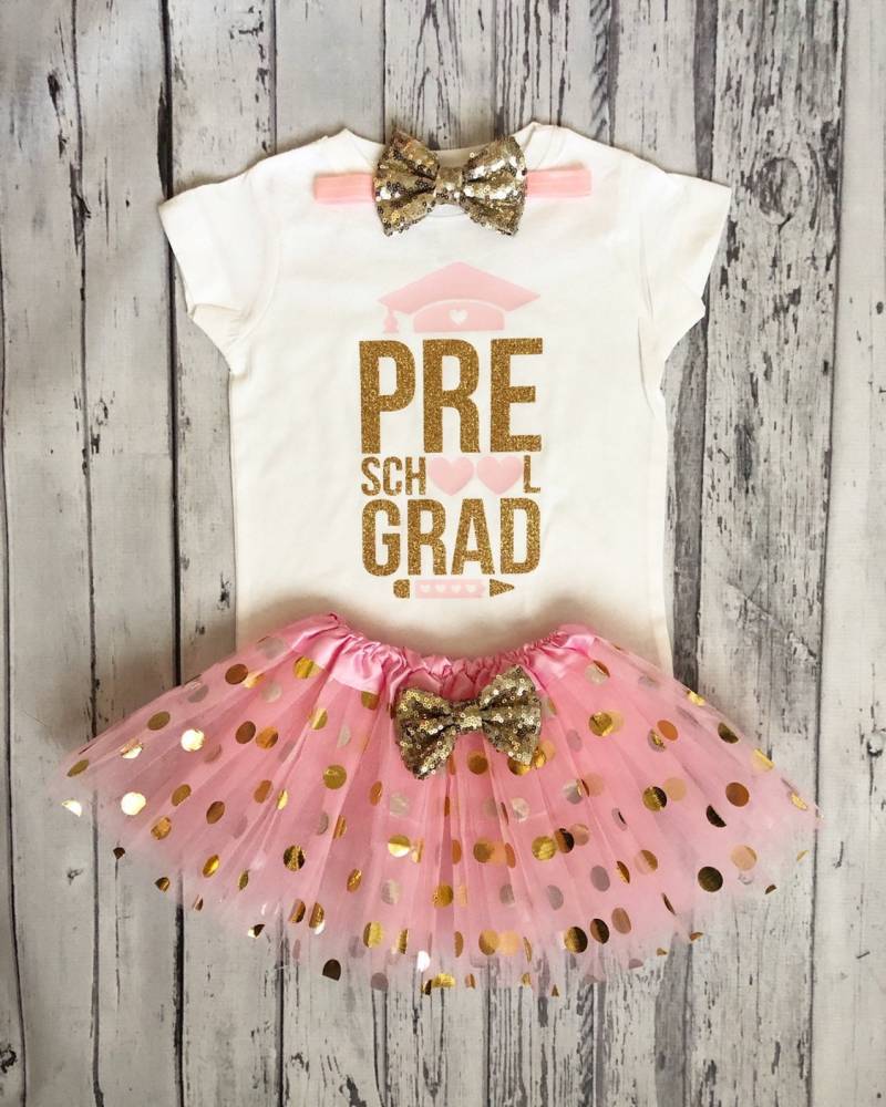 Mädchen-Vorschul-Abschluss-Outfit Vorschuler-Graduate Vor Kindergarten-Mädchen-Pre-K Outfit-Graduate-Outfit Glitzer-Shirt-Vorschul-Graduierte von GlitterMeCute