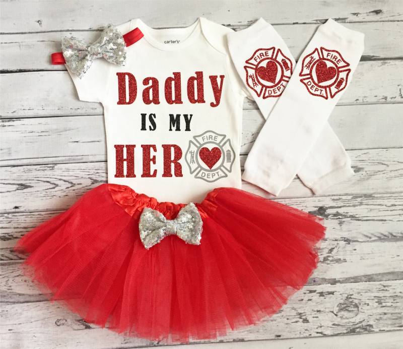 Papa Ist Mein Held Feuerwehr Outfit, Bodysuit, Feuerwehrmann Liebe Babypartygeschenk Ersthelfer von GlitterMeCute