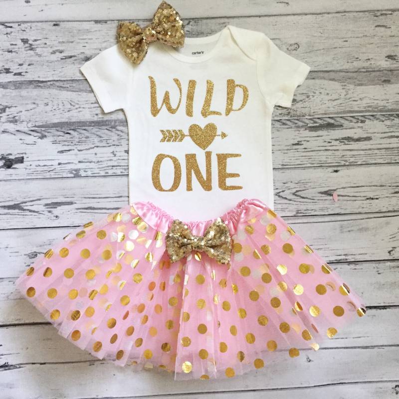 Rosa Und Gold 1. Geburtstag Outfit Hellrosa Wild One Body Baby Mädchen Polka Dot Tütü Sparkle Trend von GlitterMeCute