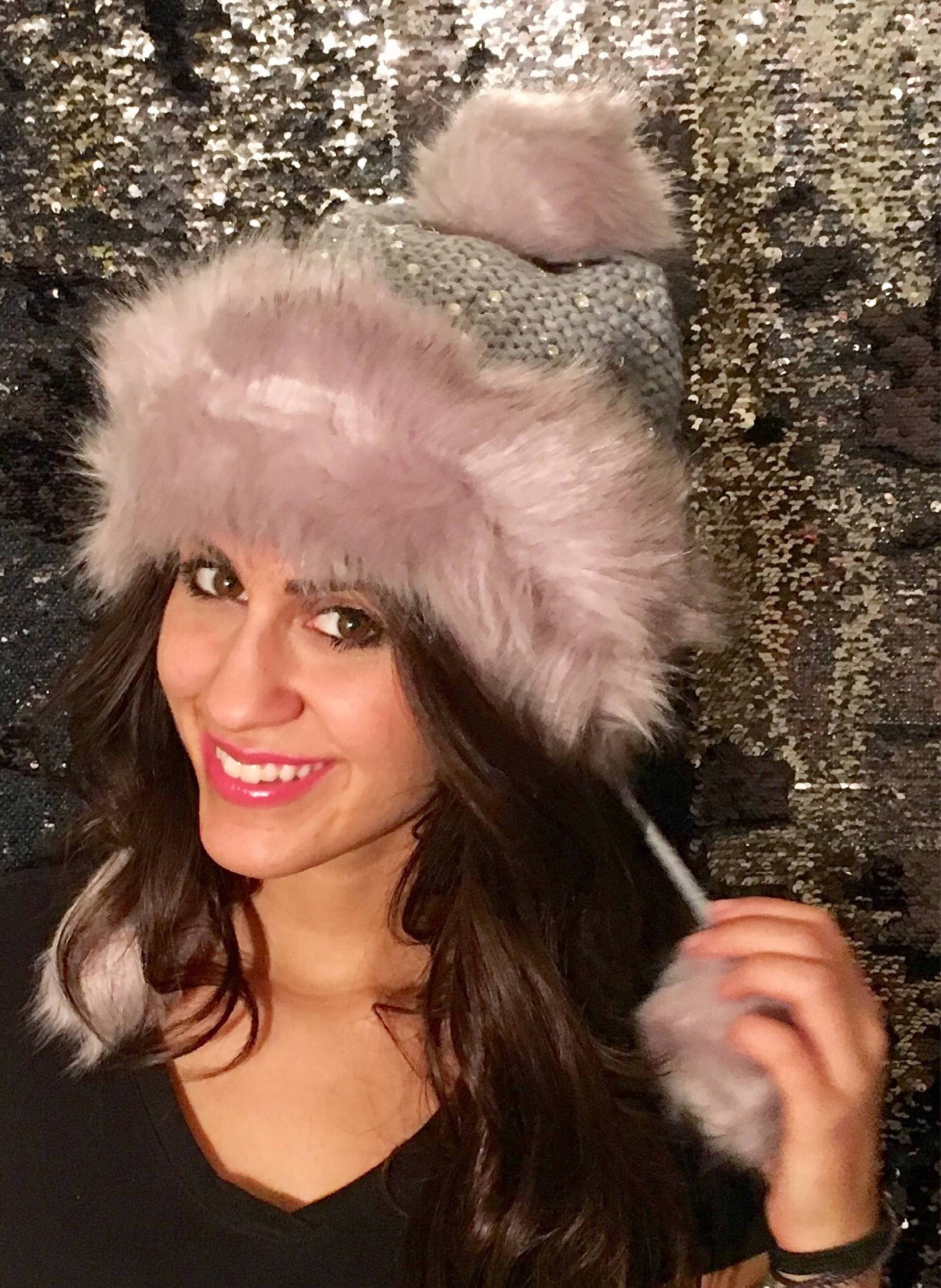 Eskimo Strasshut, Wintermütze Mit Kunstpelz Und Fleecefutter, Pom, Eiskunstläufer, Bling Liebhaber von GlitzItUpGifts