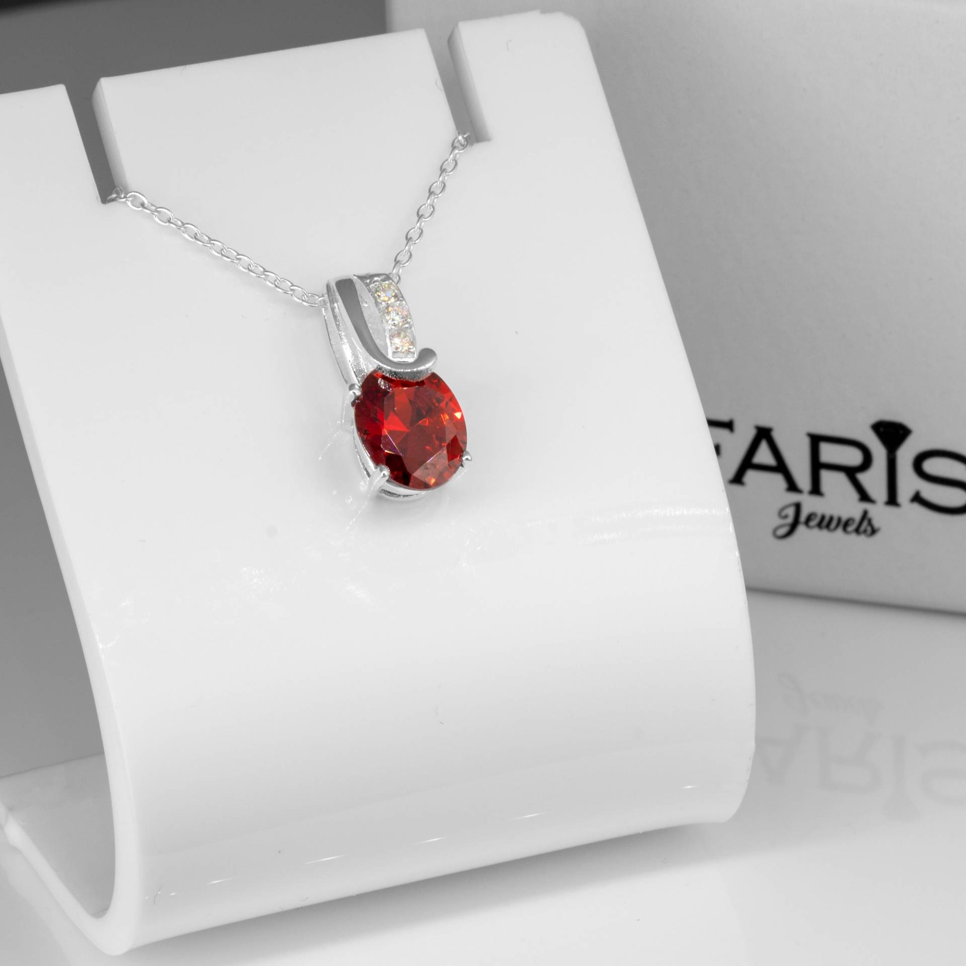 925 Sterling Silber Zirkonia Cz & Rot Granat Damen Anhänger Halskette Schmuck Geschenk Boxed Künstlicher Diamant Edelstein 925 Sterling Silber Zirkonia Cz & Rot Granat Damen Anhänger Halskette Schmuck Geschenk Boxed Künstlicher Diamant Edelstein von GlitzNGems