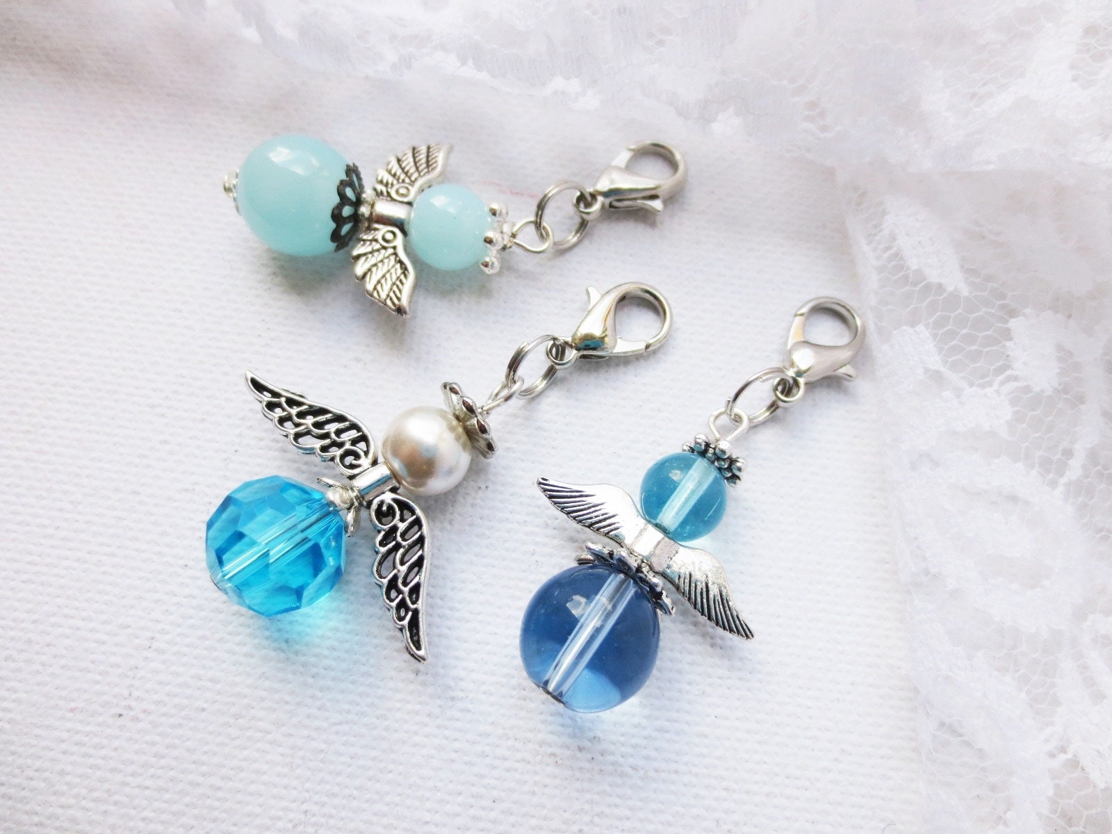 3 Stück Engel, Schutzengel, Perlenengel, Glasperlenengel, Glasperlen, Anhänger, Blautöne, Silber, Glücksbringer Gesundheit, Talisman von GlitzerfeinDE