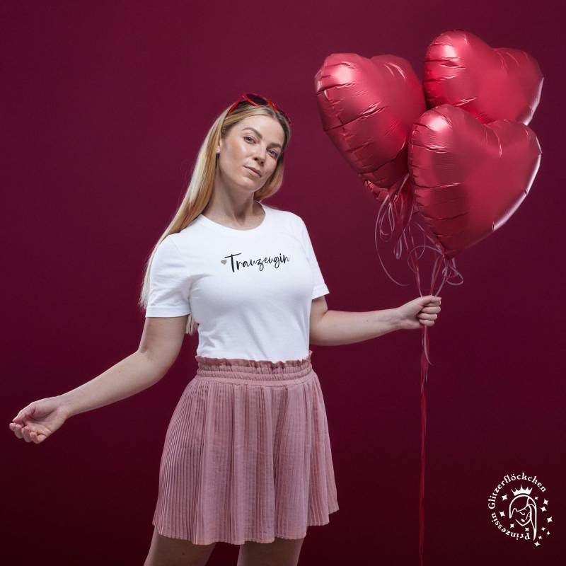 Trauzeugin Shirt Bio-Baumwolle Handmade, Perfektes Geschenk Für Jungesellinenabschied Trauzeugin Shirt Bio-Baumwolle Handmade, Perfektes Geschenk Für Jungesellinenabschied von Glitzerfloeckchen
