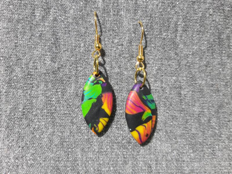 Hängeohrringe Aus Fimo, Ohrhänger, Ohrringe Mit Blattmuster Polymer Clay Hängeohrringe Aus Fimo, Ohrhänger, Ohrringe Mit Blattmuster Polymer Clay von Glitzerwerk35