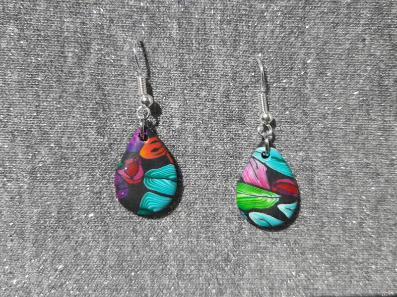 Hängeohrringe Aus Fimo, Ohrhänger, Ohrringe Mit Blümchenmuster Polymer Clay Glitzer Blumen Muster Tropfen von Glitzerwerk35