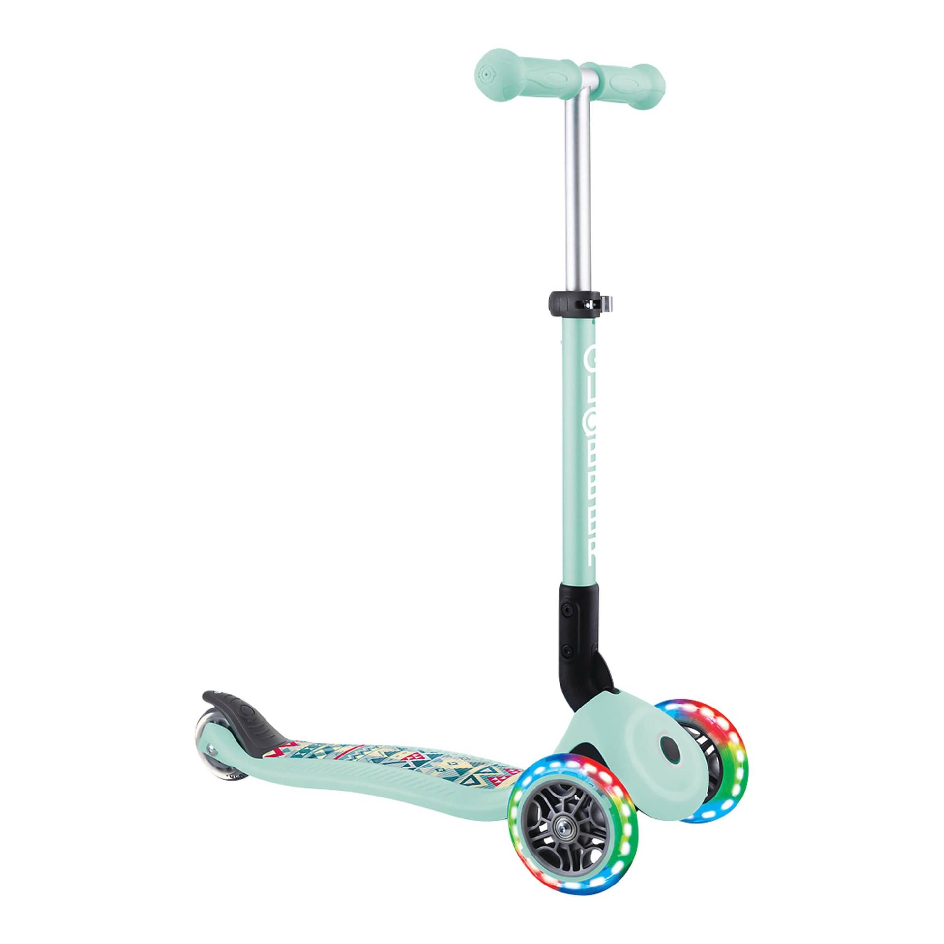 Globber Scooter Junior mit Leuchtrollen von Globber