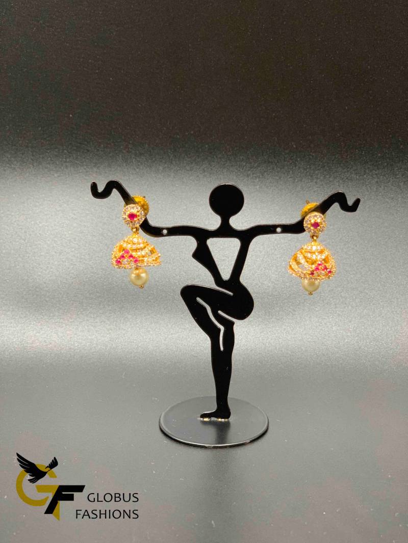 Cz Steine Und Rubin Kleine Jumka Ohrringe von Globusfashions