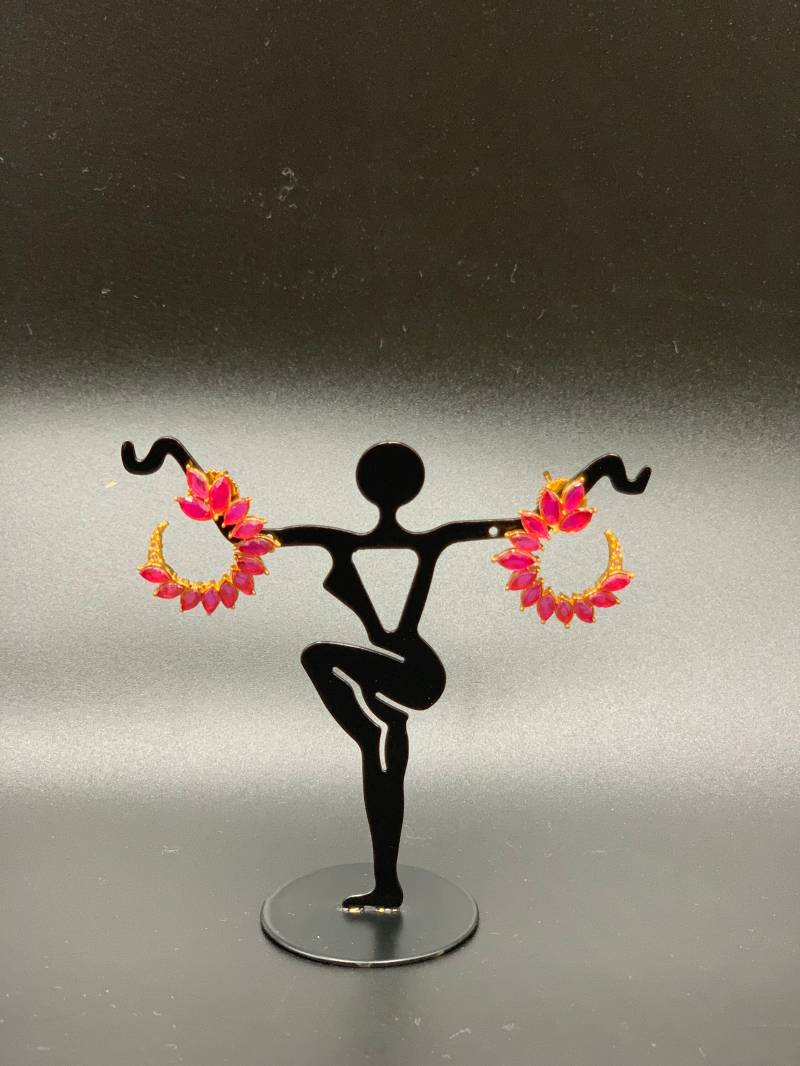 Mond Form Ohrringe/Rubin Chandbali Hochzeitsohrringe Party Wear Smaragd von Globusfashions