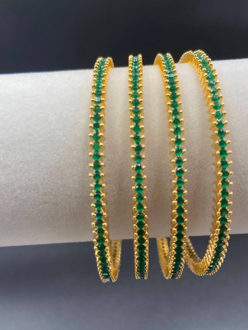 Multicolor Stones Armreifen/Party Wear Armband-Armreifen Hochzeit Frauen-Armreifen Kada-Armreifen von Globusfashions