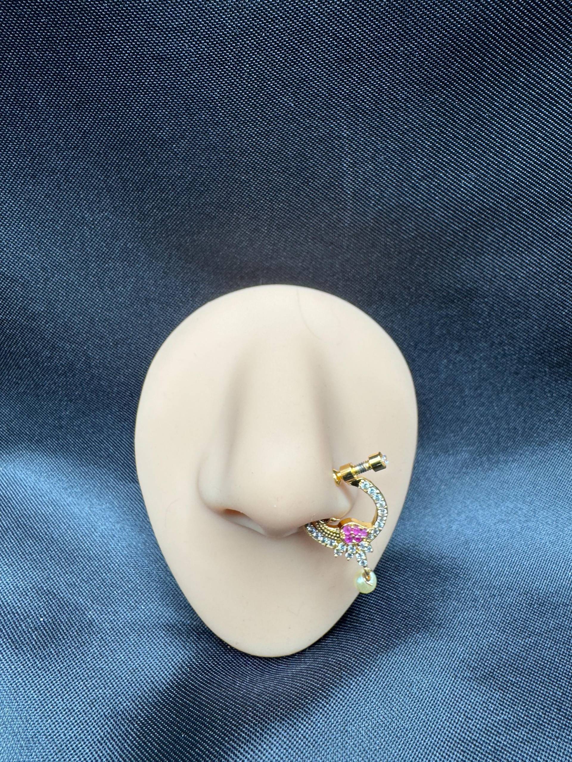 Nasenring/Nuth Mukuthi Mukku Pudaka Clip On Ring Drücken Steine Hochzeitsschmuck Party Wear Nasenring/Nuth Mukuthi Mukku Pudaka Clip On Ring Drücken Steine Hochzeitsschmuck Party Wear von Globusfashions