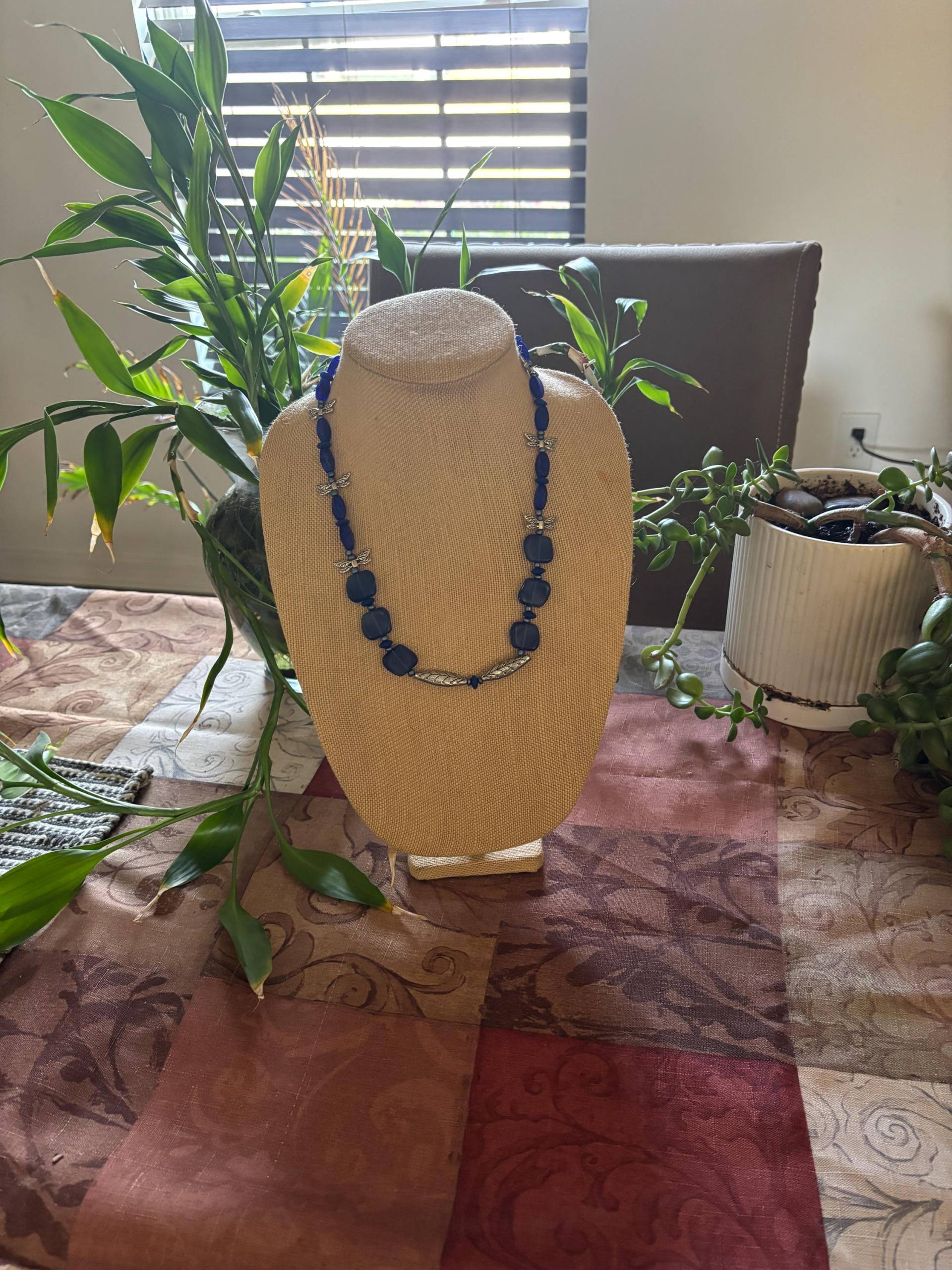 A1-Handgemachte Reiche Blaue Glasperlen, Silber Libellen & Rohre A1-Handgemachte Reiche Blaue Glasperlen, Silber Libellen & Rohre von GloriaJeanBeads