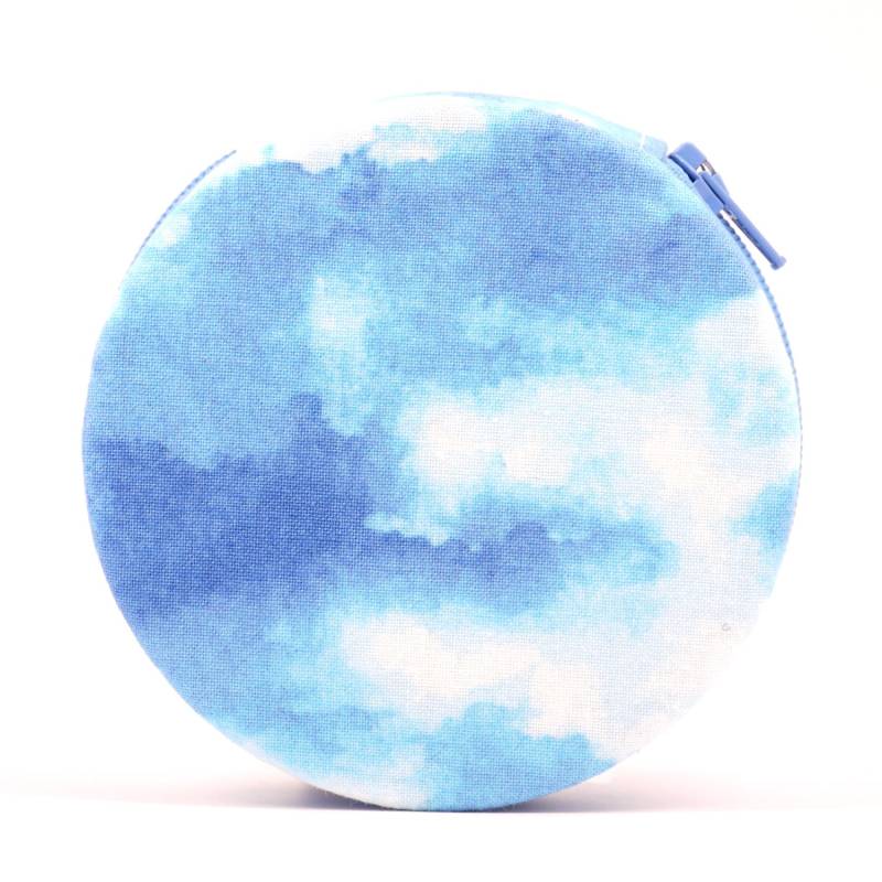 Day Sky Blue Wolken Designer Runde 7-Tage-Reise Pill Case Box Mit Reißverschluss Hübsche Tagsüber Am Pm Day Sky Blue Wolken Designer Runde 7-Tage-Reise Pill Case Box Mit Reißverschluss Hübsche Tagsüber Am Pm von GloriasPillCases